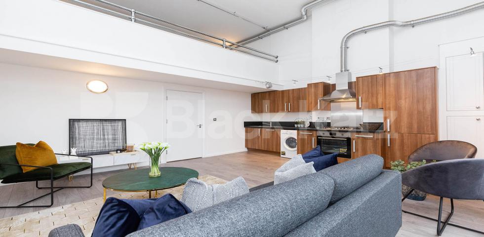 			2 Bedroom, 1 bath, 1 reception Apartment			 ABILITY PLAZA-KINGSLAND ROAD, DALSTON/HAGGERSTON